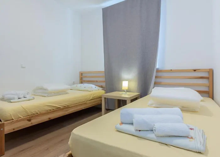 Apartment With Parking Spaces Baska, Krk - 19523 Baska (Krk)
