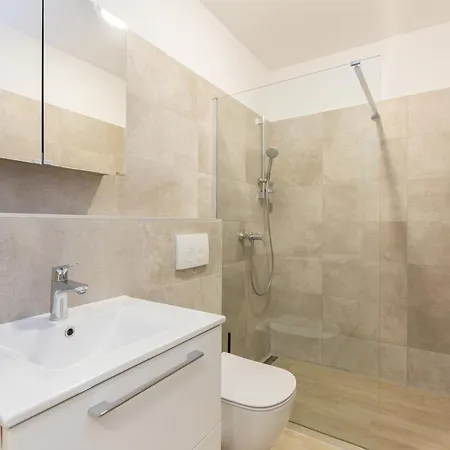 With Parking Spaces Baska, Krk - 19523 Apartman Baška