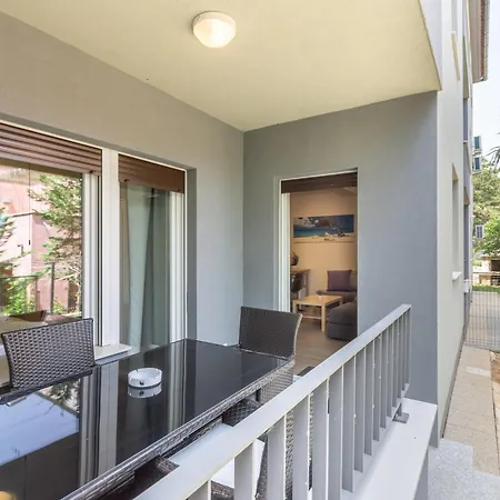 Apartman With Parking Spaces Baska, Krk - 19523 *